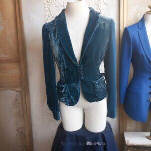 Marc Jacobs women's jacket 6 soft blue velvet lined great condition coquetcore